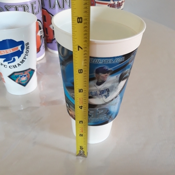 Vintage 2003 Blue Jay's Toronto Roy Halladay Sky Dome Hollogram Plastic … - Picture 7 of 8